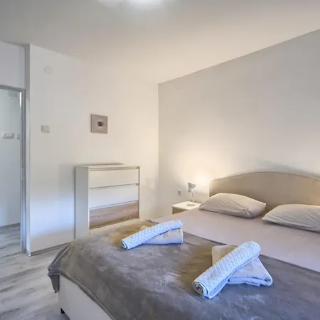 Noah Apartment *